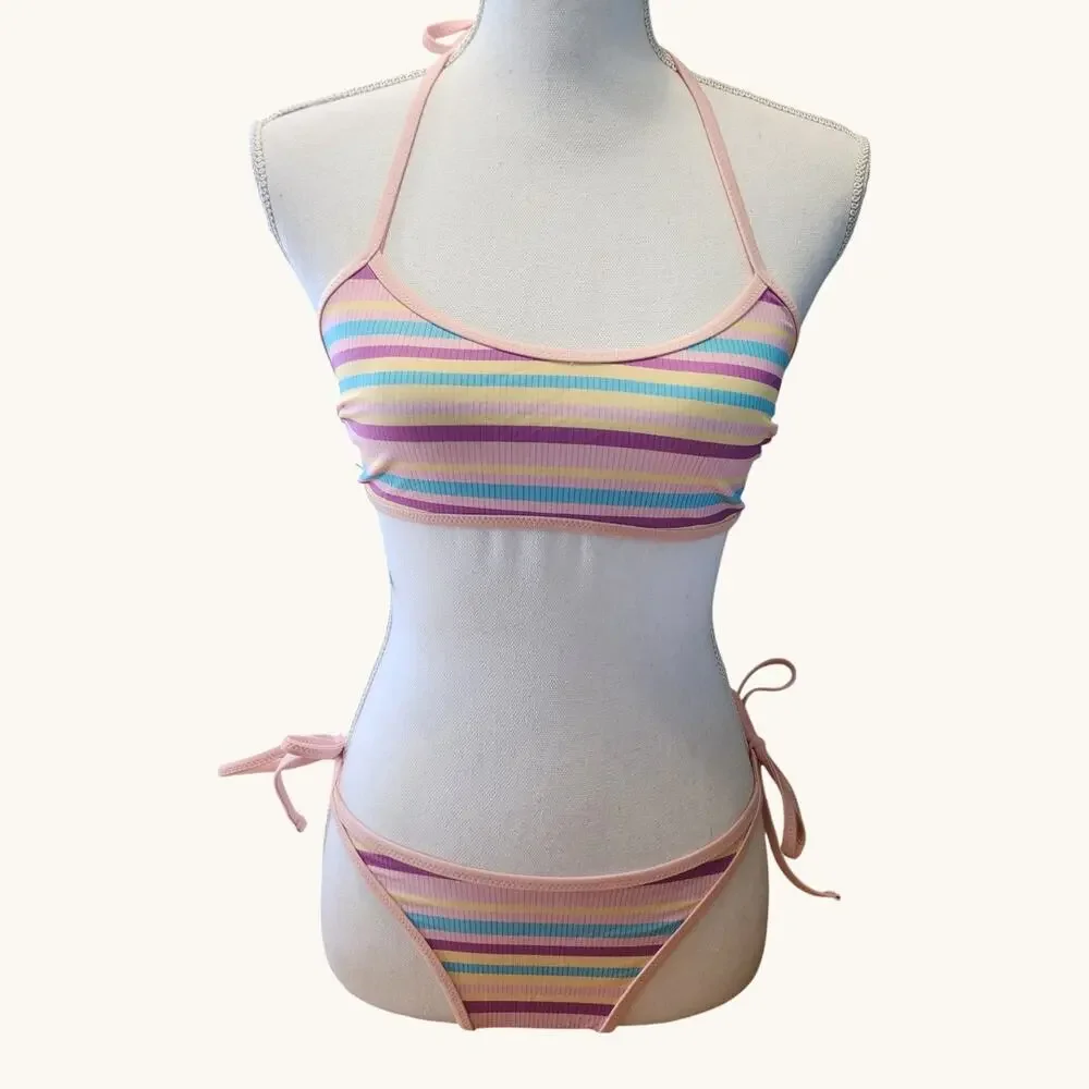 NWT CUPSHE Bikini Swimsuit 2 Pc Womens Small Striped Bandeau Top Hip Tie Sexy - Picture 2 of 14